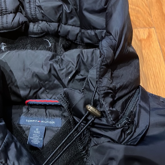 Tommy Hilfiger winter coat - Picture 4 of 8